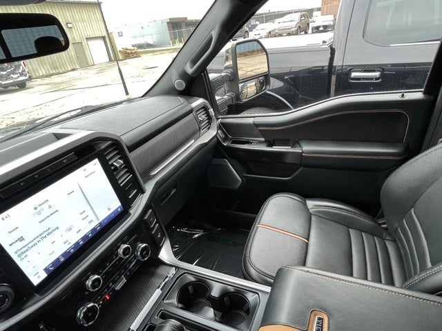 2022 Ford F-150 Platinum w/ Twin Panel Moonroof + Heated Steering Wheel
